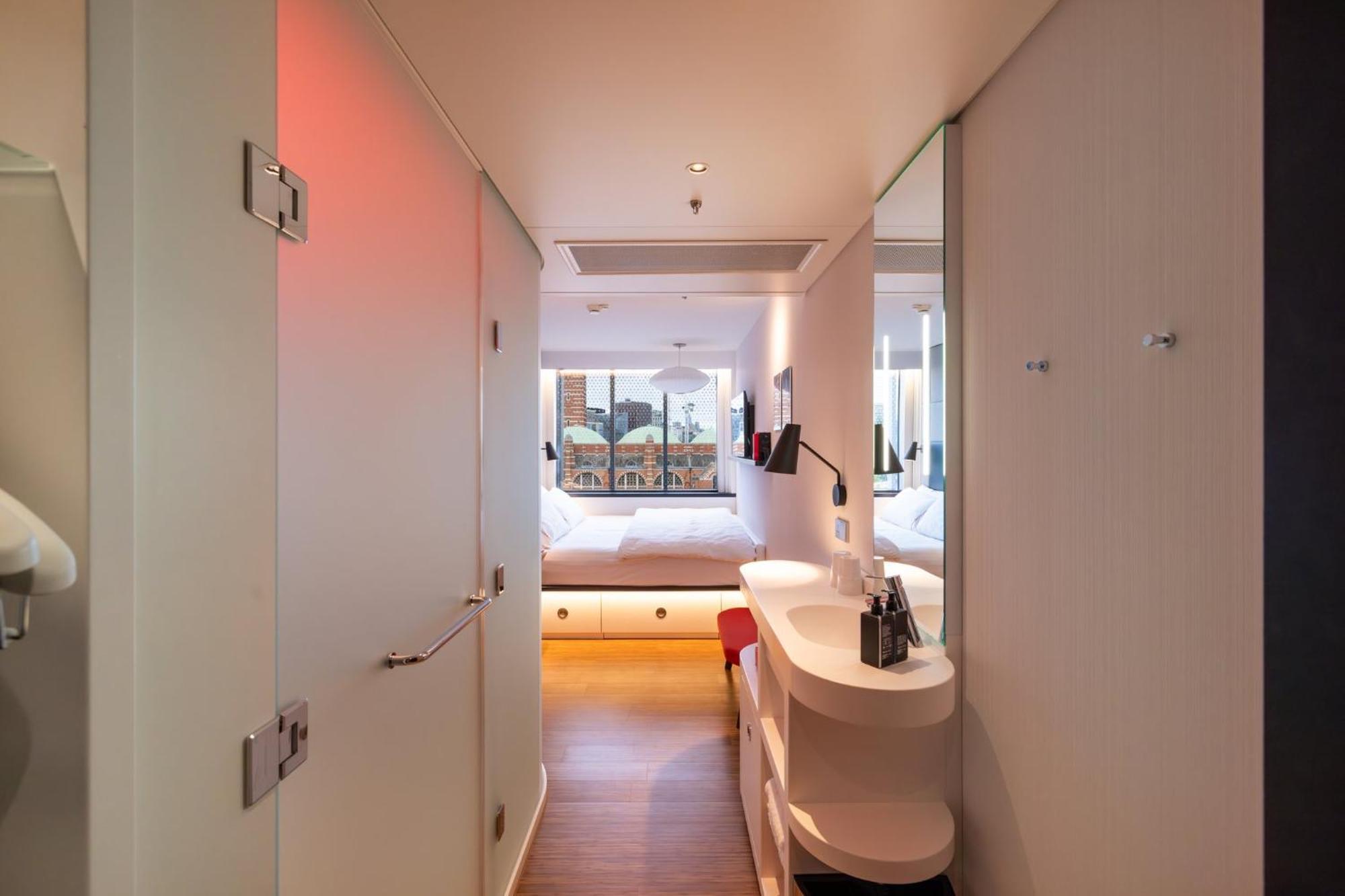 Hotel Citizenm London Victoria Station Exteriér fotografie
